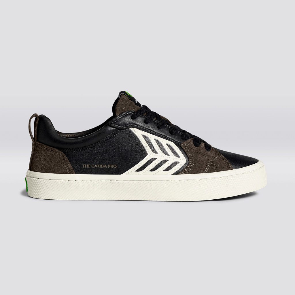 Pánské CATIBA PRO Cariuma Low Top Premium Leather Černé | SDURF4697